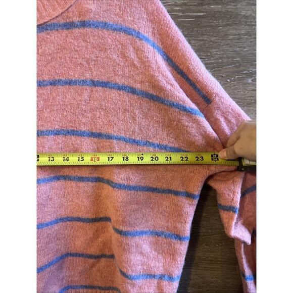 J. CREW Women’s Alpaca Crewneck Sweater Pink Blue Striped Cozy Oversized Size M - Picture 5 of 8